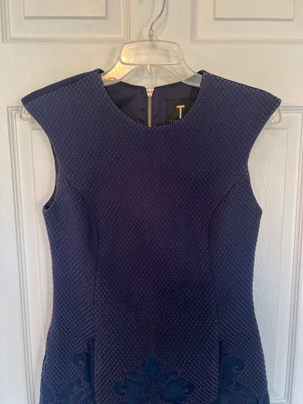 Ted Baker Zalad Jacquard Navy Blue Sheath Mini Dress Sleeveless Pockets 1/4 - Picture 2 of 11